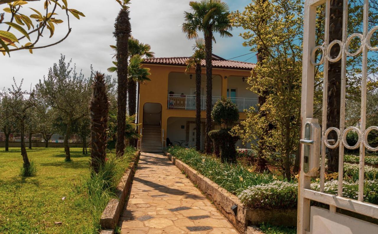 Apartment Villa Olga Poreč Exterior foto
