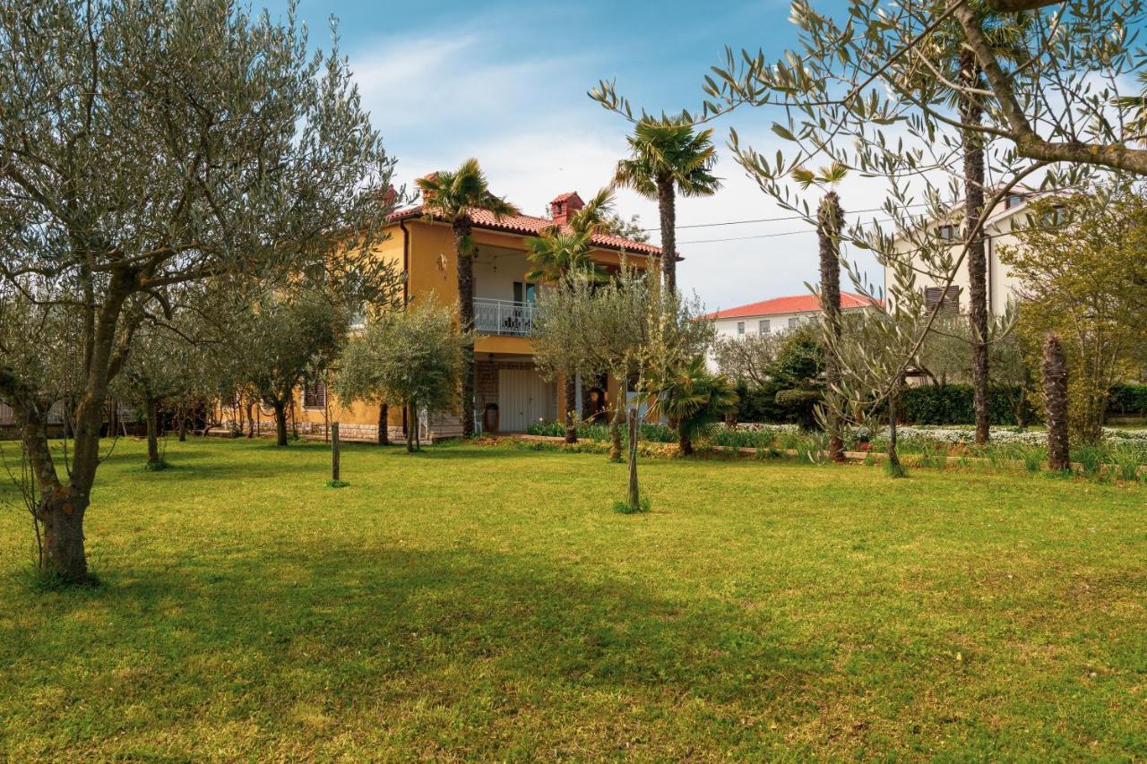 Apartment Villa Olga Poreč Exterior foto