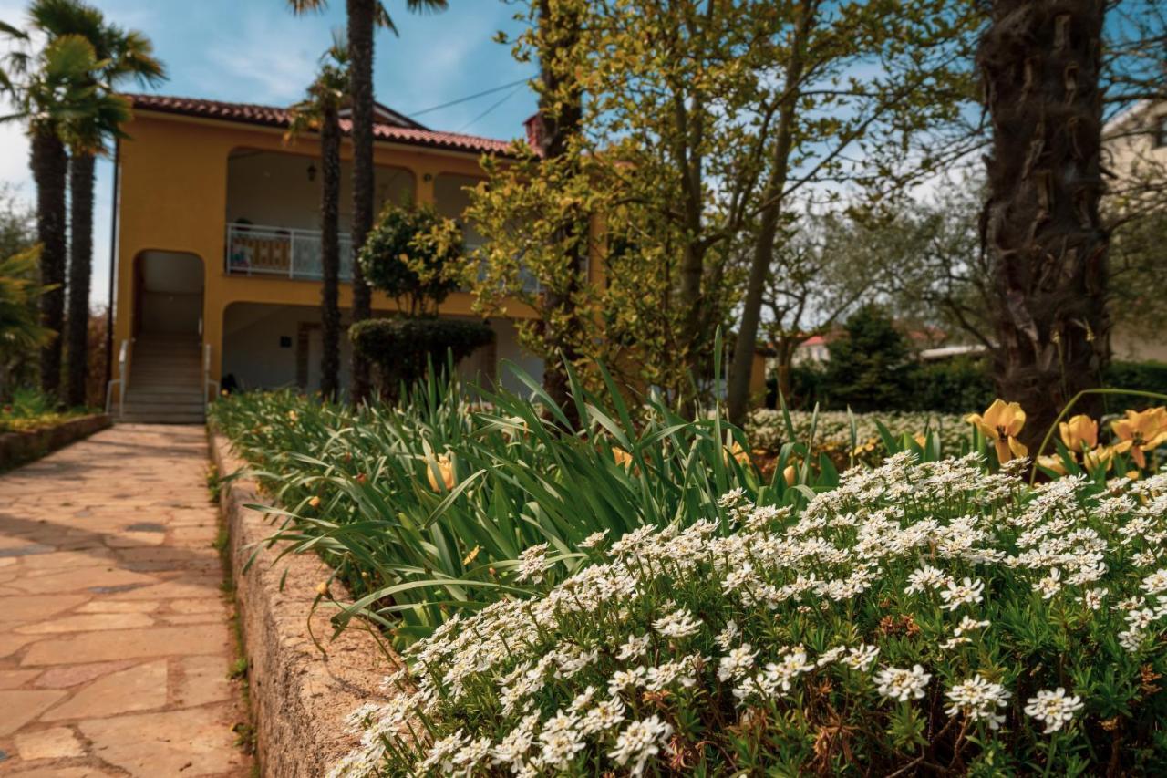 Apartment Villa Olga Poreč Exterior foto