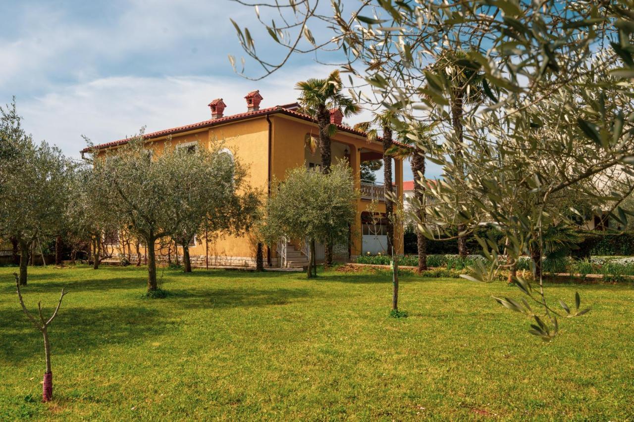 Apartment Villa Olga Poreč Exterior foto